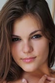 Lora N 31 years old, from Ukraine Lora N 31 years old, from Ukraine